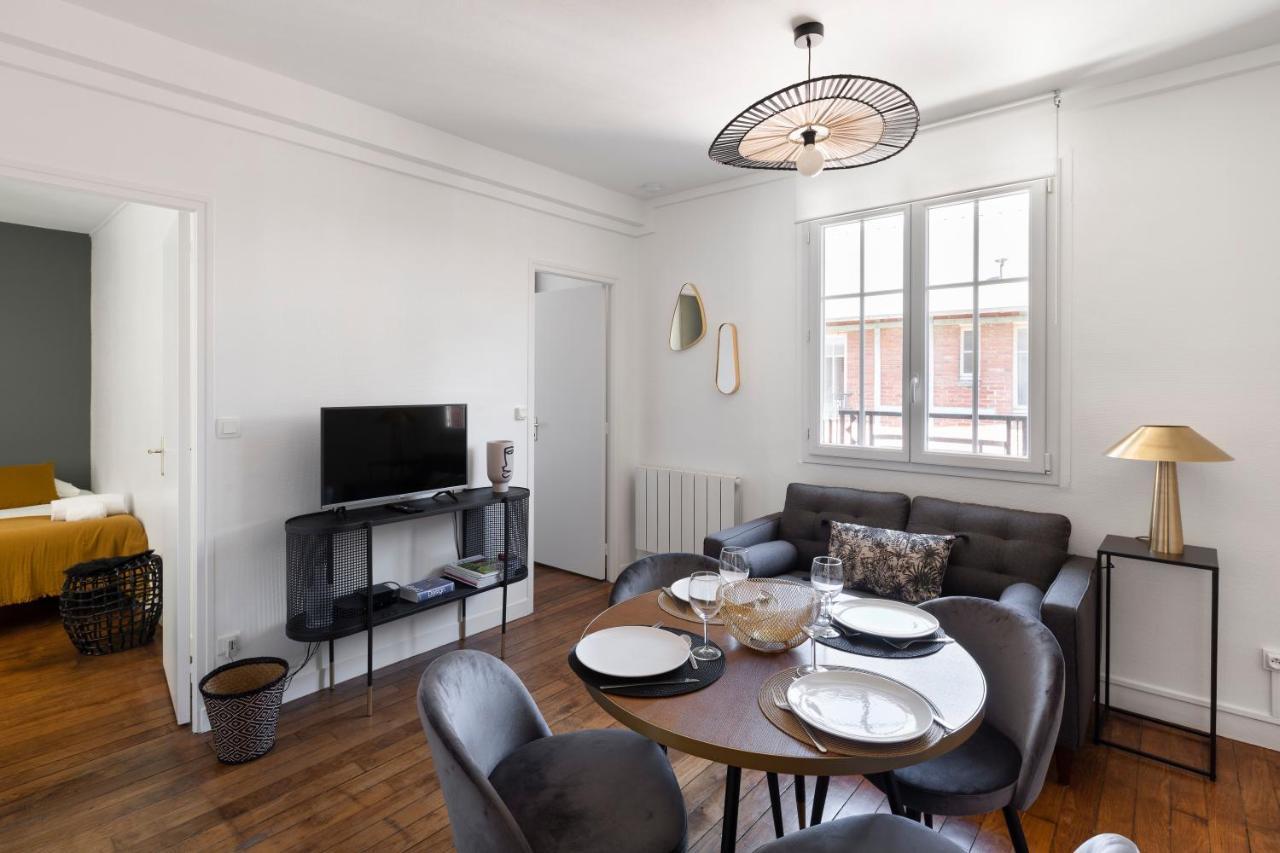 Le Carre Sainte-Anne - Appt En Plein Centre Historique Apartment Rennes Exterior photo